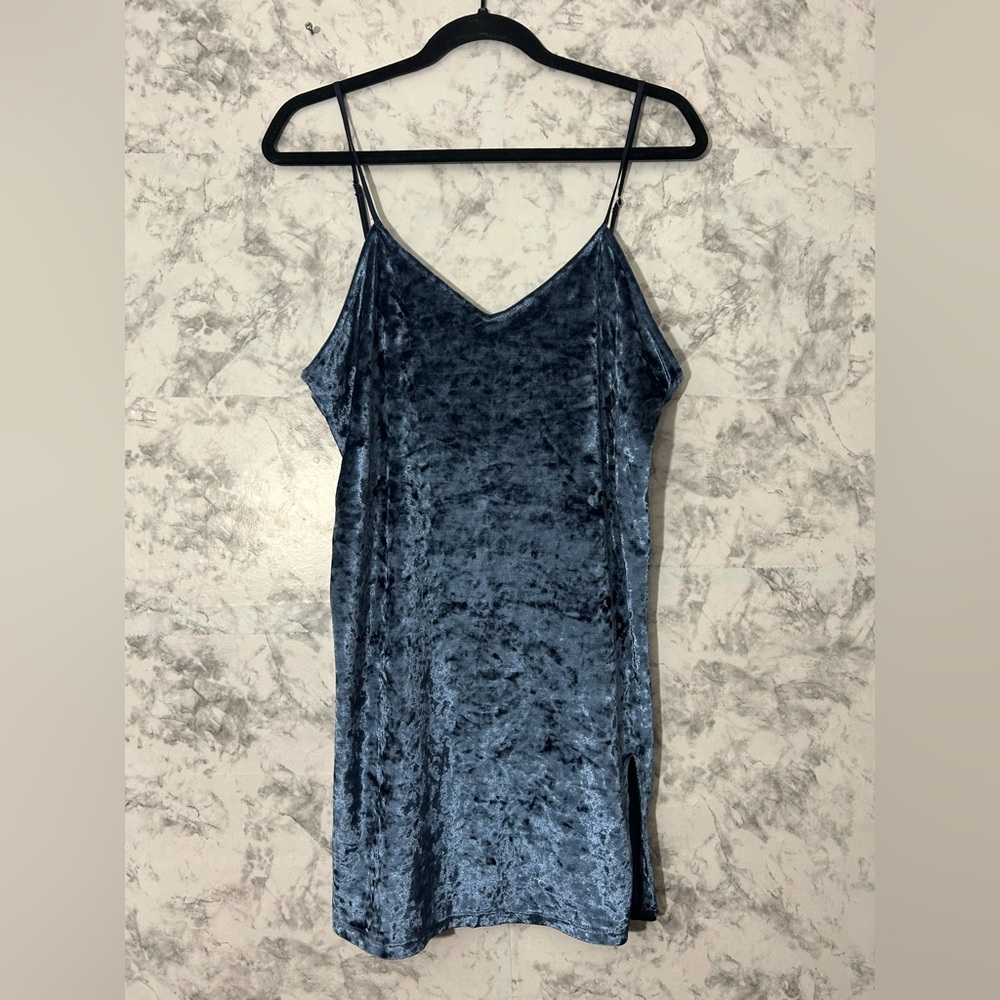 French Connection Blue Velvet Slip Dress Sz S eUC
51